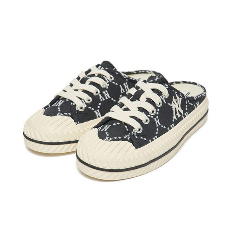 CHÍNH HÃNG - Giày MLB Playball Mule Monogram New York Black - Giày lười, xỏ ngón, sục, đạp gót màu đ
