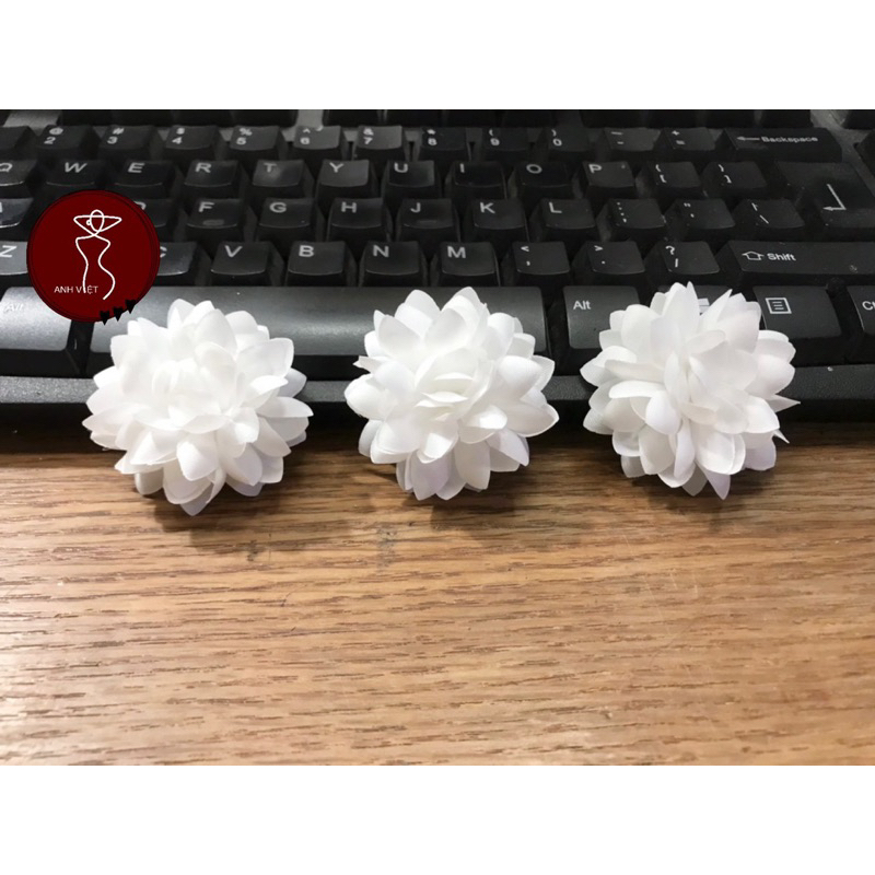 Hoa ngọc trà cài áo váy size 5cm ( gói 5 hoa)