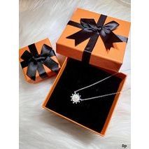 Dây chuyền bạc gắn trai nuôi