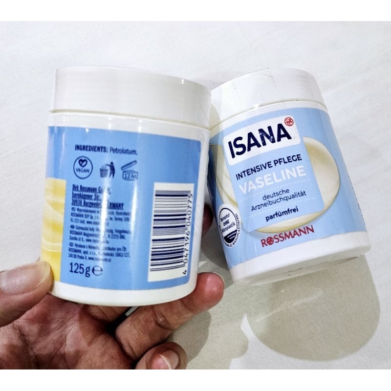Kem dưỡng Vaseline Isana