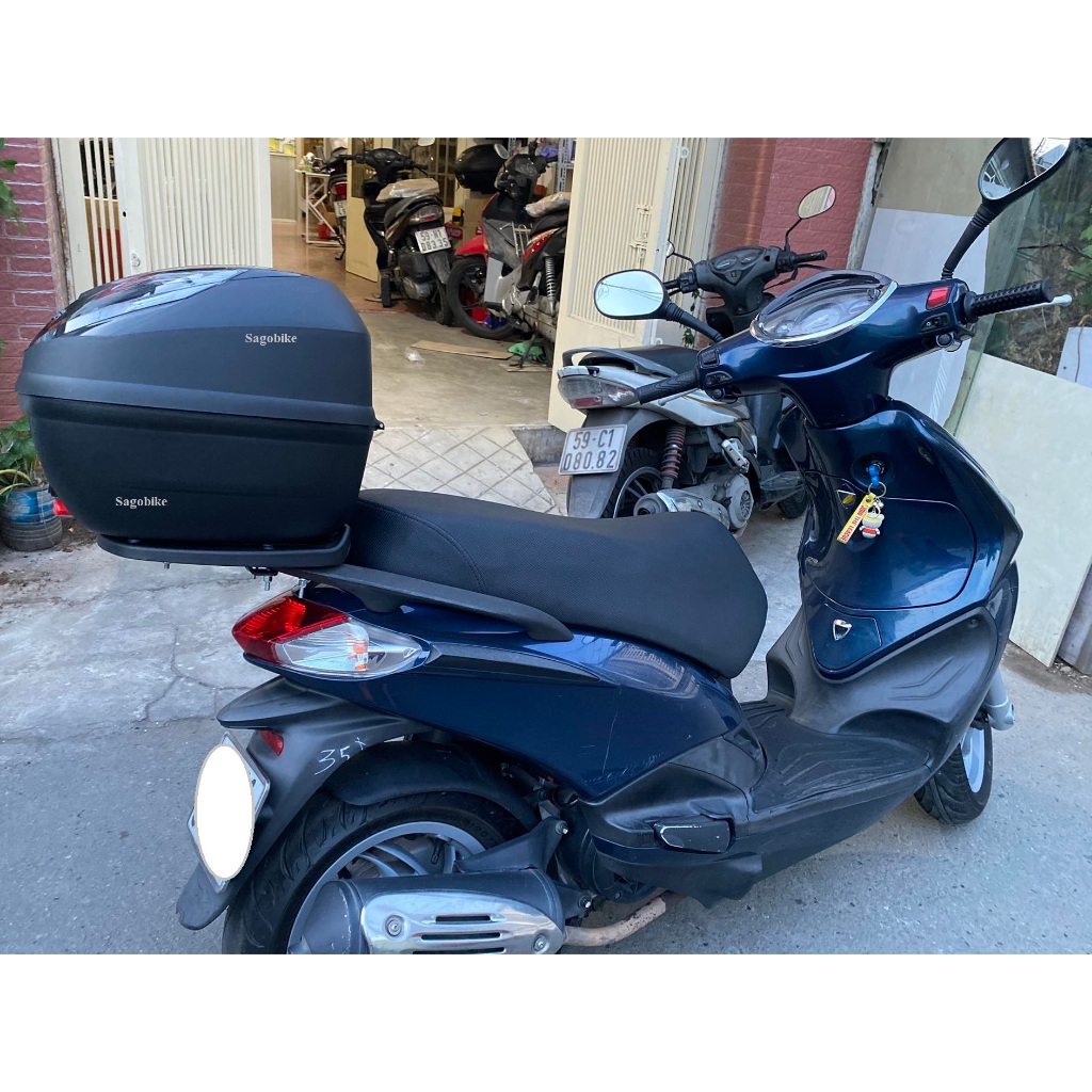 Thùng xe Fly - Thùng givi E250N2 kèm đế MP60N, ốc gắn, hàng Givi chính hãng, bảo hành 2 năm