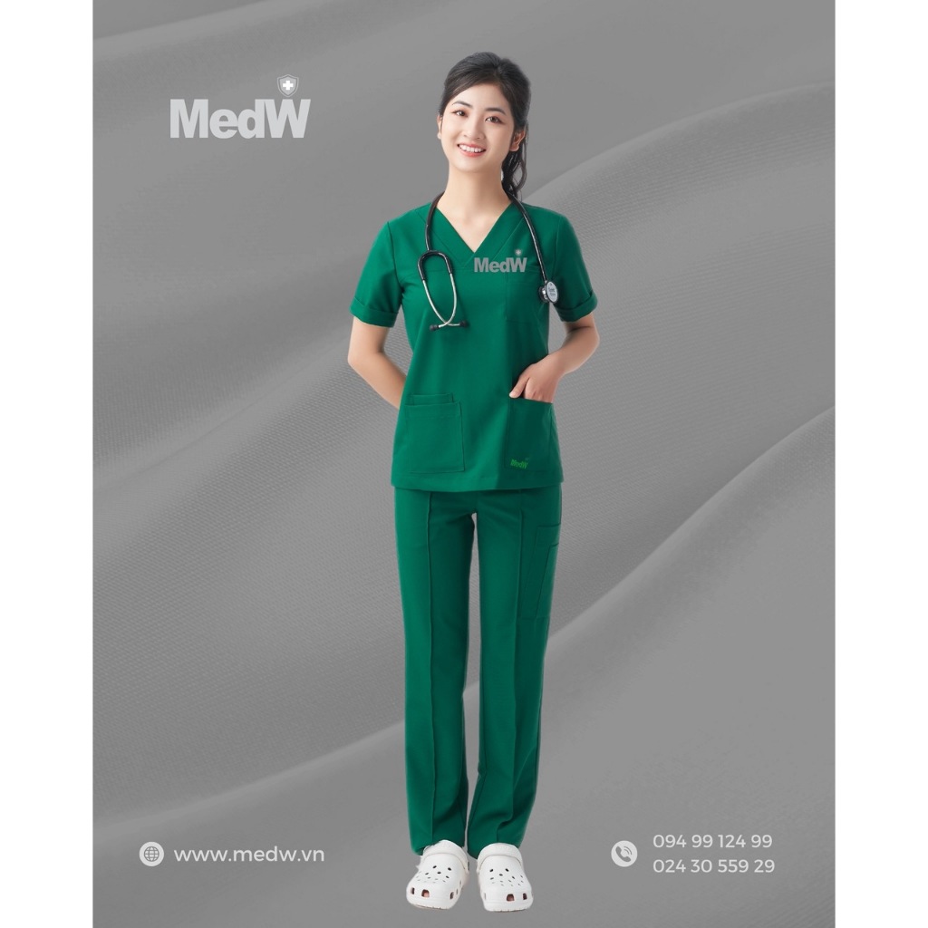 MedW® Bộ Scrubs (Nữ) Green Hunter Xanh Lá Sậm - Xanh Phẫu Thuật Bộ Trang Phục Y Tế Bác Sĩ, Điều Dưỡng, Thẩm Mỹ Viện Spa