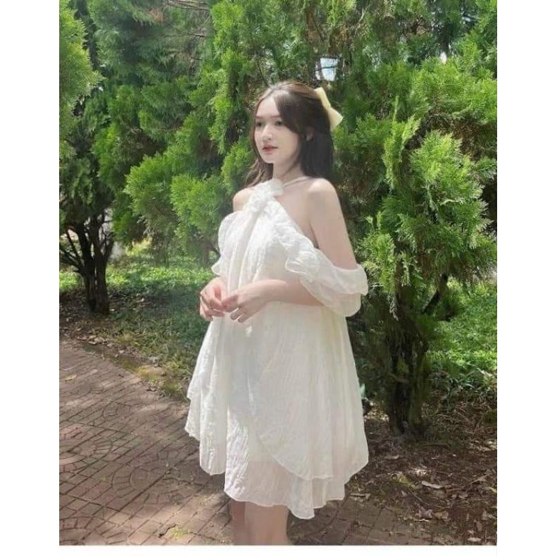 Đầm xinh .