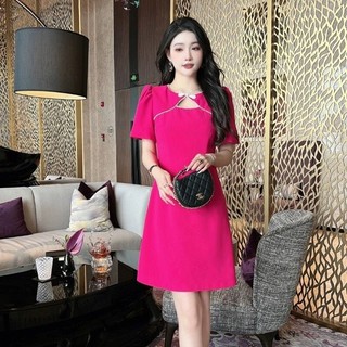 ĐẦM SUÔNG CỔ KHOÉT HỘT CHÂU