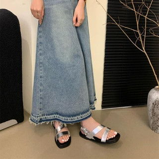 Sandal 2 quai QCCC 2024