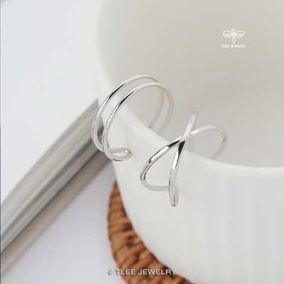 Nhẫn bạc nữ TLEE, nhẫn móc chéo trơn basic TLEE JEWELRY