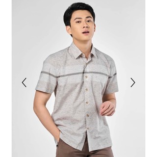 OWEN - Áo Sơ mi nam ngắn tay Owen vạt ngang chất bạc hà kẻ ngang nâu be 230076