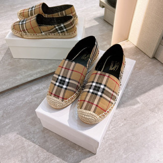 Slipon da mặt vải hoạ tiết kẻ sọc nâu