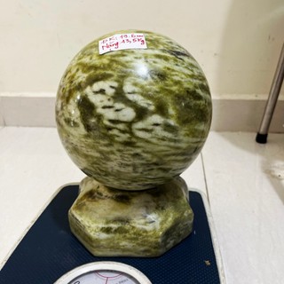 Cầu bi đá phong thủy đường kính 20 cm nặng 13.5 kg cho mệnh Hỏa và mộc của xưởng chế tác ĐÁ PHONG THỦY MỸ NGHỆ AN AN