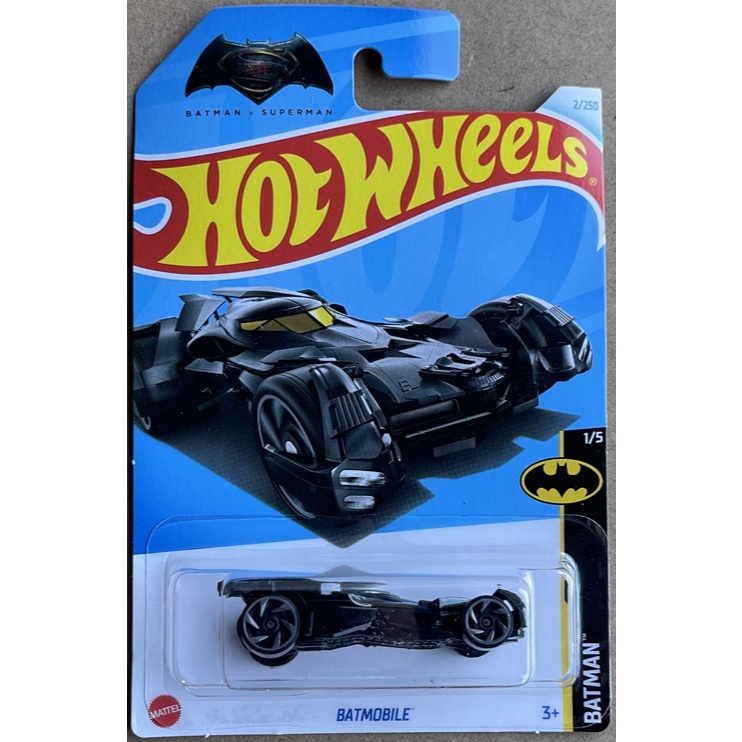 Xe mô hình Hot Wheels Batmobile (Batman vs. Superman)