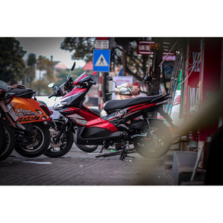 TEM RỜI AB 2010 ĐỎ ĐEN