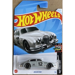 Xe mô hình Hot Wheels Jaguar Mk1
