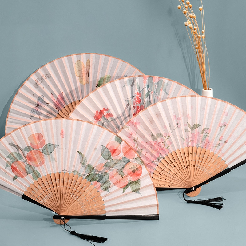 QUẠT LỤA CỔ TRANG DÂY TUYẾN COSPLAY [ẢNH THẬT] Phần 2