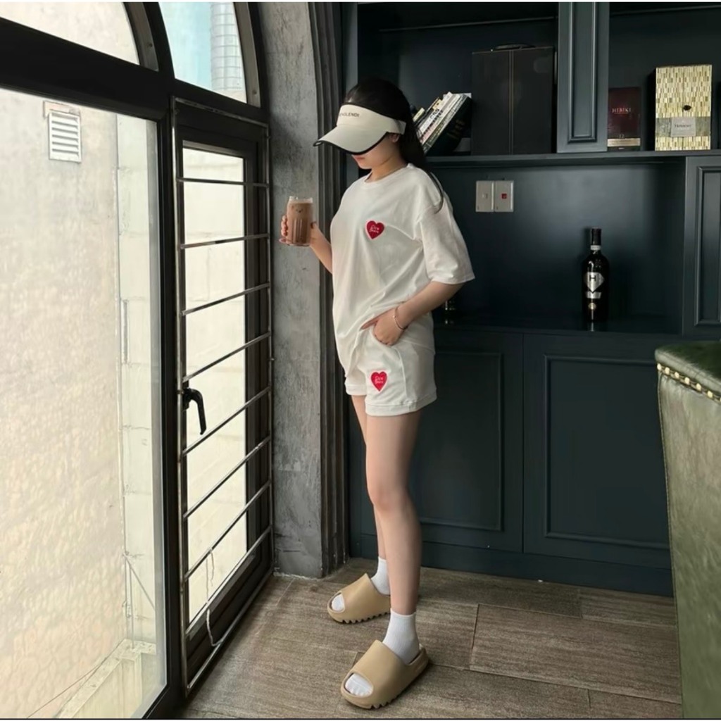 Set Bộ Đồ Đùi Cổ Tròn Cộc Tay Thêu Hình Họa Tiết Trái Tim Nổi Chất Cotton Mặc Hằng Ngày Thoải Mái | BigBuy360 - bigbuy360.vn