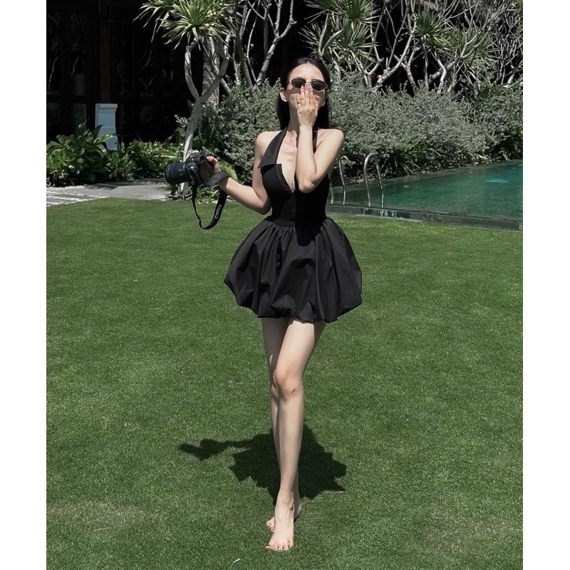 ĐẦM BÍ CỔ YẾM HỞ LƯNG