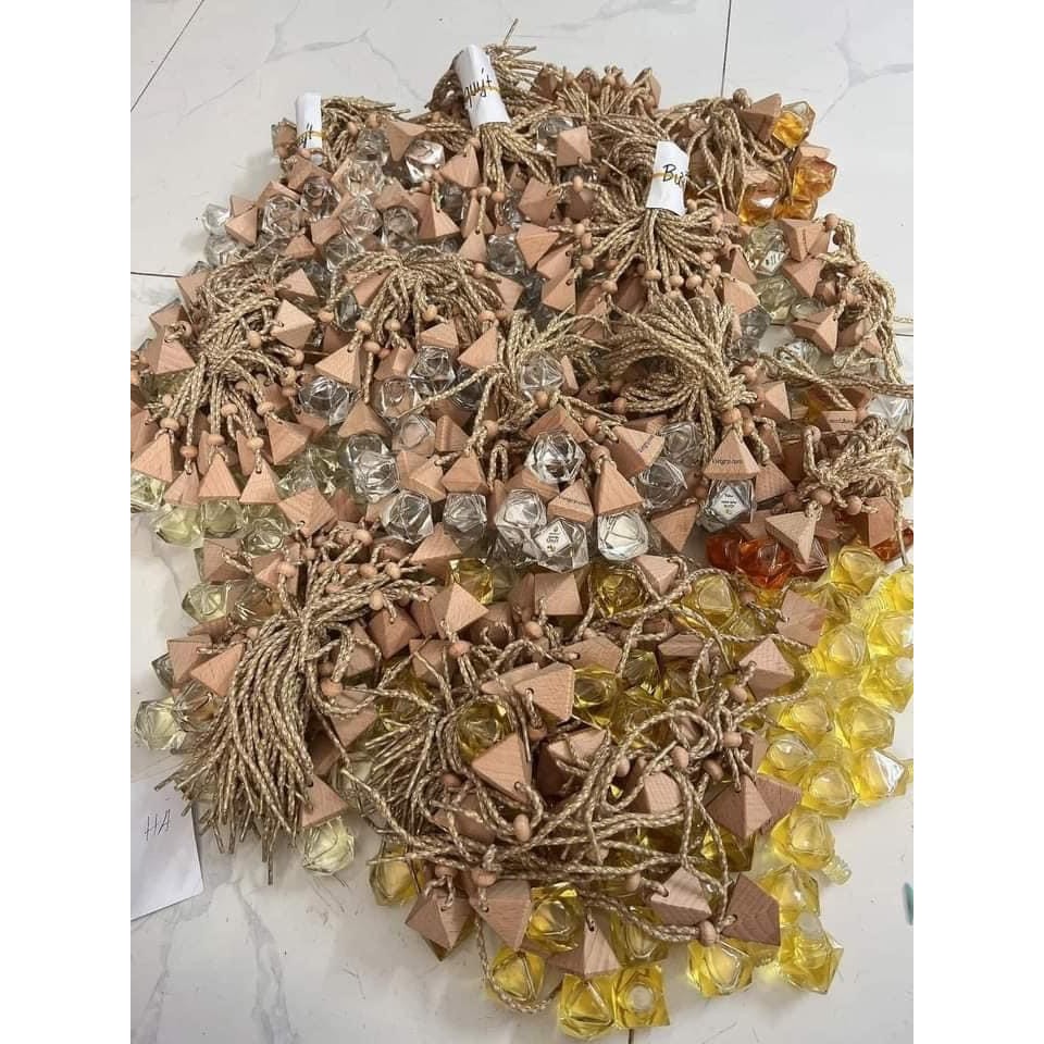 Tinh dầu treo xe ô tô, tủ quần áo, nhà tắm. Làm thơm, giảm stress, khử mùi hiệu quả 10ml(TREO)