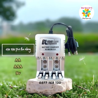 Cục Sạc Đa Năng Cho Pin Sạc AA/AAA/9V Bluebaby