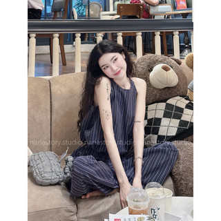 Set áo cổ yếm kèm quần suông dài kẻ sọc chic style