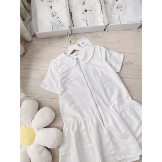 Đầm đuôi cá cổ sen trắng nhũ