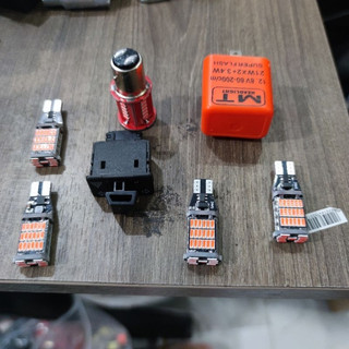 Combo haza wave t15 + hậu nháy audi gắn như zin