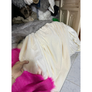 THẢM LÔNG TRẮNG MỊN CHỤP HÌNH - LÓT TỦ ĐIỆN THOẠI