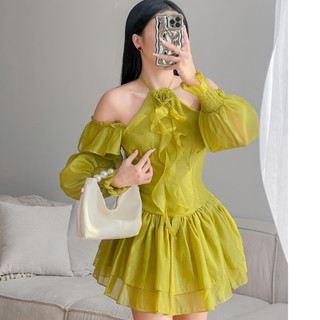 Đầm voan tơ cổ yếm rớt vai dài tay bo chun đính hoa dáng xòe tiểu thư dịu dàng, nhẹ nhàng