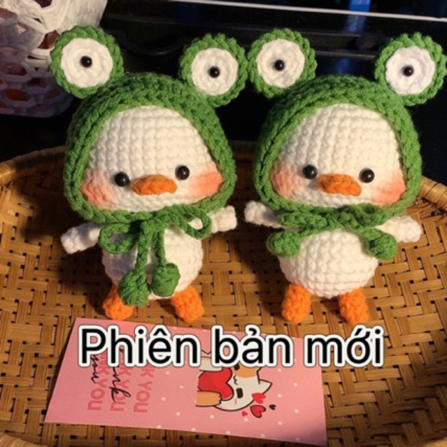 Móc khoá len / Vịt đội mũ ếch / Vịt đội nón (Ảnh thật)