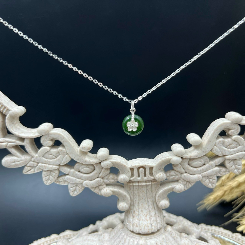 Charm móc đồng điếu có khắc 2 bông hoa mai bạc 925 cỡ bé - Charm Bạc 925 - Mã CB1180