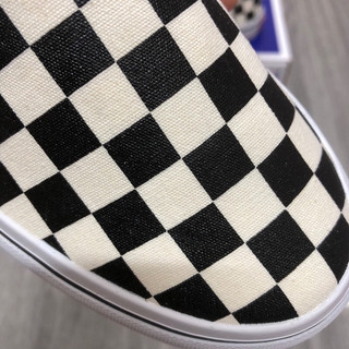 Giầy Van Classic Slip - On Checkerboard Unisex 36-43