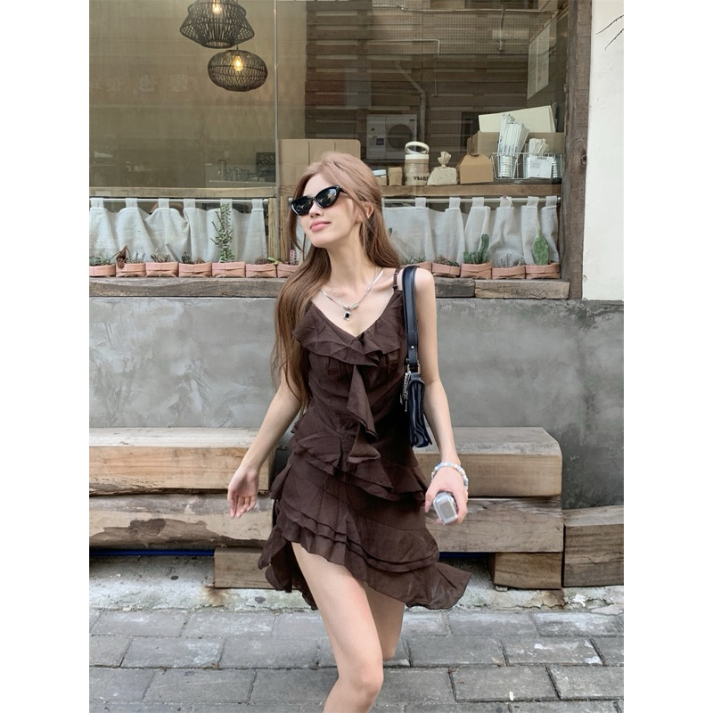 Đầm 2 dây phối bèo tà dài đuôi cá xéo TABISHOP Váy nữ màu nâu lạ mắt đi biển đi chơi mặc hè sang chảnh(09) | BigBuy360 - bigbuy360.vn