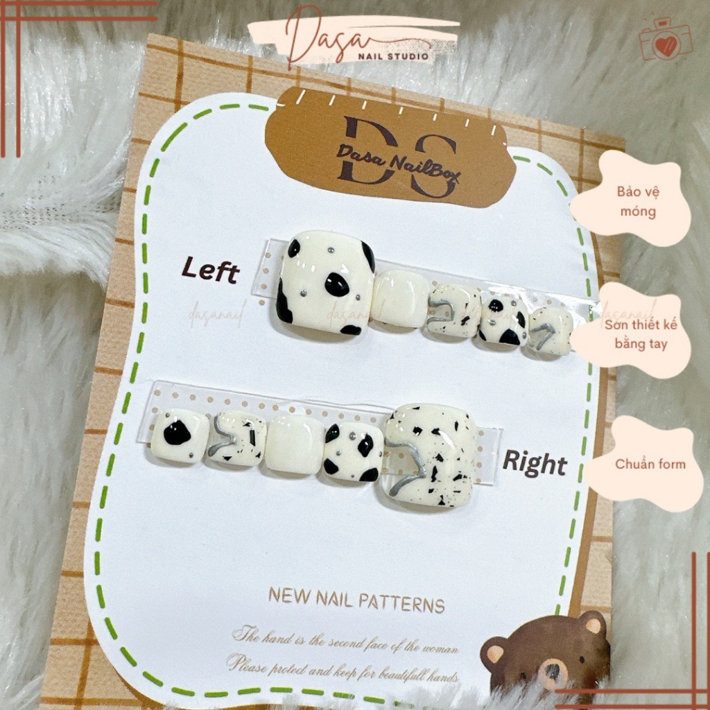 Móng chân giả NGẮN màu trắng kem nail box chân vẽ họa tiết bò sữa đơn giản MC009 tặng KÈM keo dán mó