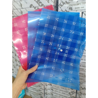 1 cái bìa đựng hồ sơ, tài liệu, bìa nhựa nút a4