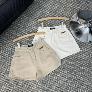 Quần Short Jean Nữ Phối Viền Da Ở Túi