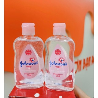 Dầu massage dưỡng ẩm Johnson Baby Oil 50ml