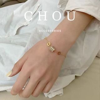 Vòng Tay, Lắc Tay Titan Không Đen Gỉ Charm Tròn Đính Đá Basic | CHOU ACCESSORIES |