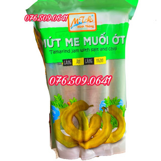 Mứt me giòn trái dài sấy muối ớt Minh Thông gói 500 gram