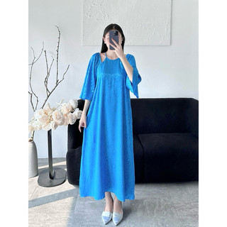 ĐẤM SUÔNG GẤM YẾM VI HOA