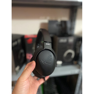 Tai nghe ASUS ROG trix go- centra core- H3