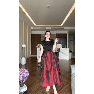 Váy thiết kế liền gấm phối lụa hoa vai V213