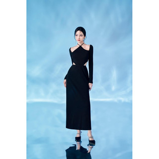 Đầm Body Khoét Eo