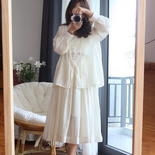 [có sẵn] 𝑳𝒊𝒍𝒊𝒆𝒔 𝑺𝒆𝒕 𝑺𝒉𝒊𝒓𝒕 & 𝑺𝒌𝒊𝒓𝒕 | Lá Xoè (set áo & chân váy tặng kèm bra)