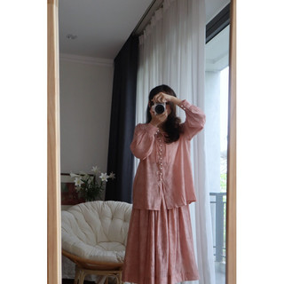 [có sẵn] 𝑳𝒊𝒍𝒊𝒆𝒔 𝑺𝒆𝒕 𝑺𝒉𝒊𝒓𝒕 & 𝑺𝒌𝒊𝒓𝒕 | Lá Xoè (set áo & chân váy tặng kèm bra)