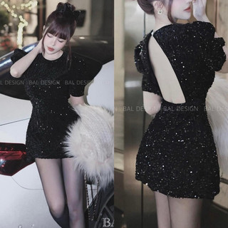 Đầm thiết kế kim sa hở lưng tay phồng