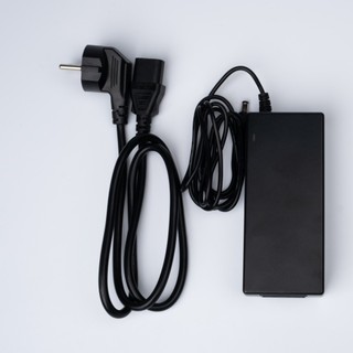 Bộ Cấp Nguồn Cho Máy Chiếu Beecube