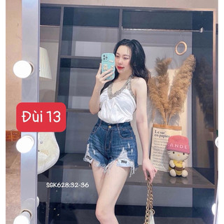 quần jeans đùi lộ túi