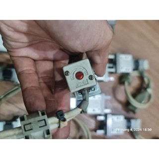 Tay kẹp SMC dùng step 5 phase 24v có encoder cũ xịn rẻ