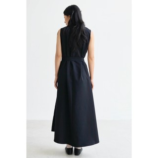 Chicka Chicka - Đầm sơ mi cotton dáng maxi sát nách màu đen