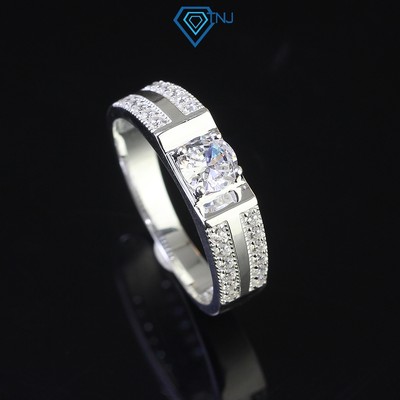 Nhẫn bạc nam 925 đính đá bản nhỏ sang trọng, cuốn hút NNA0547 - Trang Sức TNJ