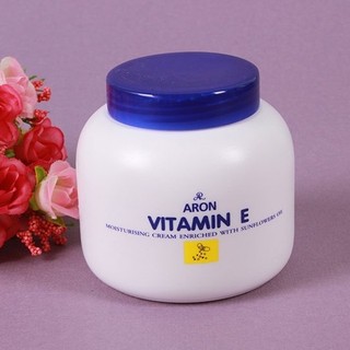 Kem vitamin e aron thái lan 200ml dưỡng ẩm trắng da