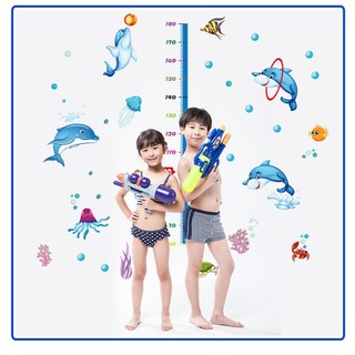 Decal dán tường Đo chiều cao cá heo xanh